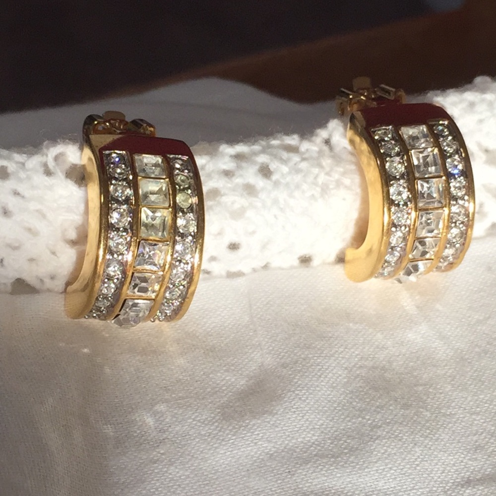 Crystals and Gold earrings!